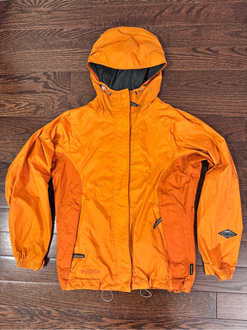 Columbia Omni-Tech packable Rain Jacket